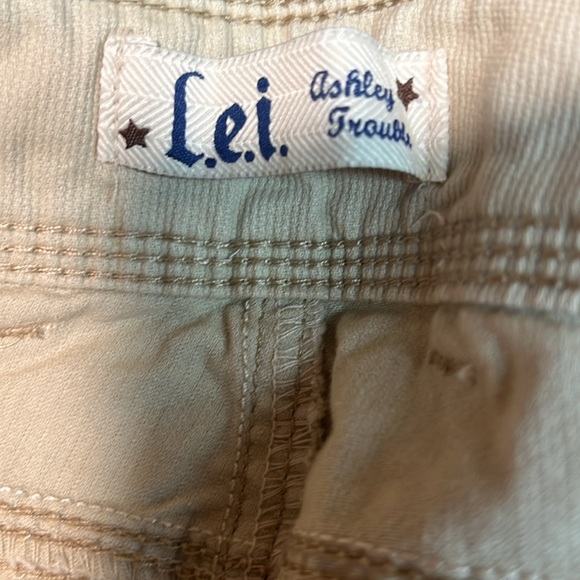 Junior  L.E.I. Ashley trouble Bermuda shorts size 5 - Picture 3 of 4